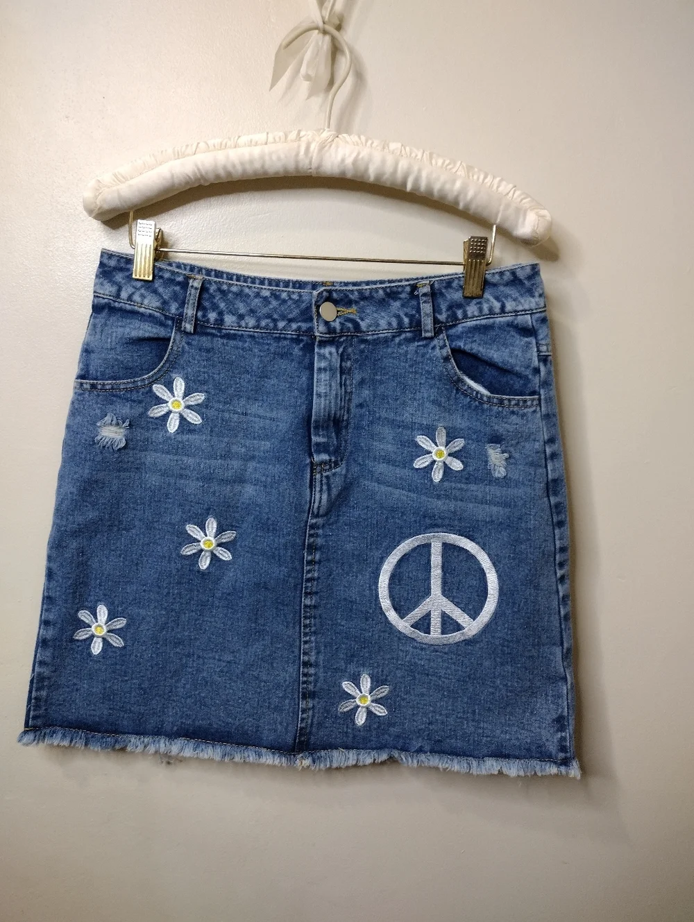 Miss Sparkling Boho/Hippie Embroidered Daisy Peace Sign Blue Denim Mini Skirt - Picture 6 of 6